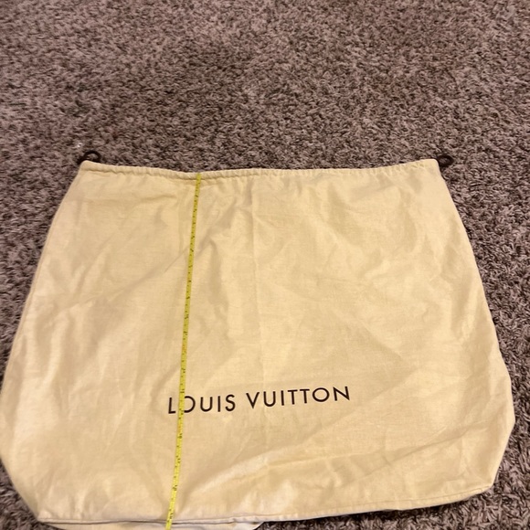 Louis Vuitton Drawstring Dust Bag - Picture 2 of 3